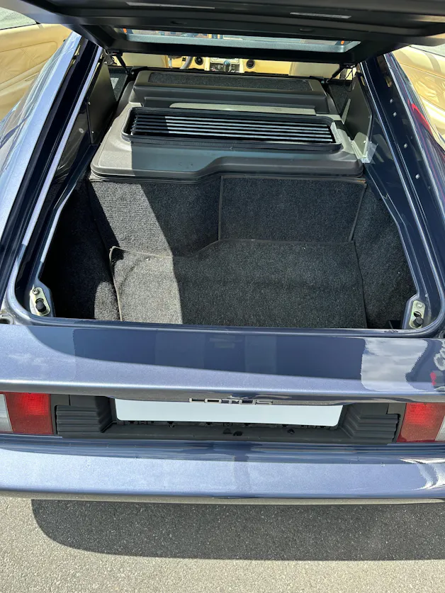 Lotus SE