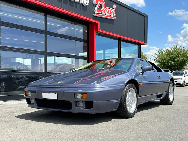 Lotus SE