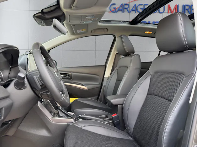 Suzuki S-Cross 1.4 16V Sakura Top MHD 4WD