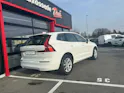 Volvo XC60 B5 Benzin Mild Hybrid AWD Momentum Geartronic