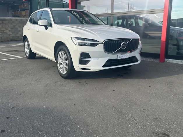 Volvo XC60 B5 Benzin Mild Hybrid AWD Momentum Geartronic