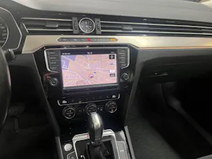 VW Passat 2.0 TDI Highline4M