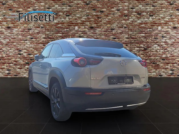 Mazda MX-30 e-Skyactiv Revolution