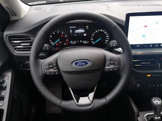 Ford Focus Station Wagon 1.0i EcoB Hybrid 125 Titanium Edition