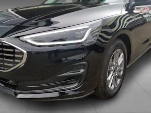 Ford Focus Station Wagon 1.0i EcoB Hybrid 125 Titanium Edition