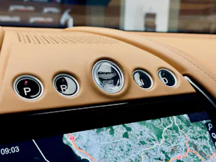 Aston Martin 707 4.0 V8 Bi-Turbo