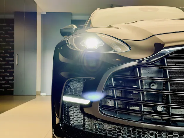 Aston Martin 707 4.0 V8 Bi-Turbo