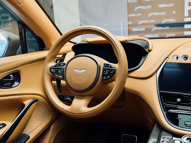 Aston Martin 707 4.0 V8 Bi-Turbo