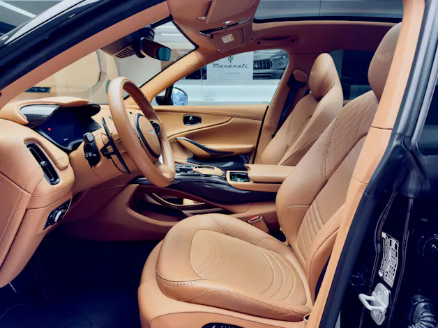 Aston Martin 707 4.0 V8 Bi-Turbo