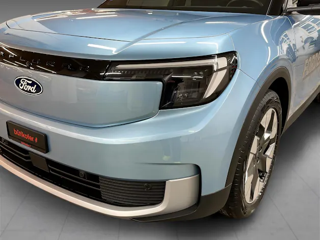 Ford Explorer Extended Range Premium AWD