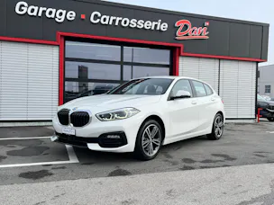 BMW 118i Sport Line Steptronic