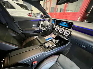 Mercedes-Benz CLA Shooting Brake 220 7G-DCT AMG Line