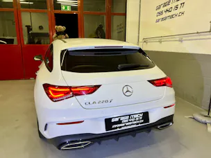 Mercedes-Benz CLA Shooting Brake 220 7G-DCT AMG Line