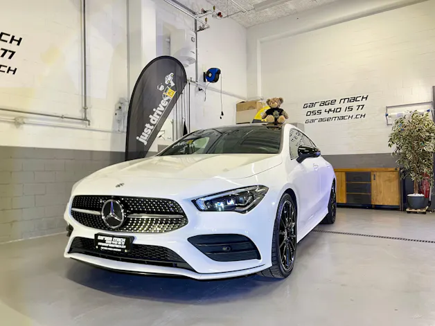 Mercedes-Benz CLA Shooting Brake 220 7G-DCT AMG Line