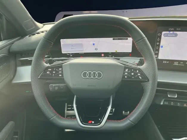 Audi Q3 SUV TFSI quattro 195 kW S tronic