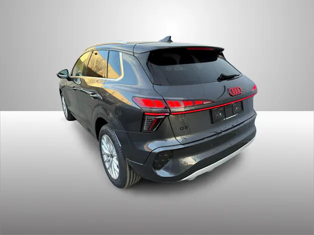 Audi Q3 SUV 110 kW TFSI S tronic