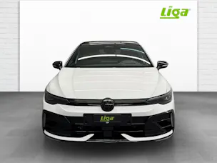 VW Golf VIII 2.0 TSI R DSG 4motion