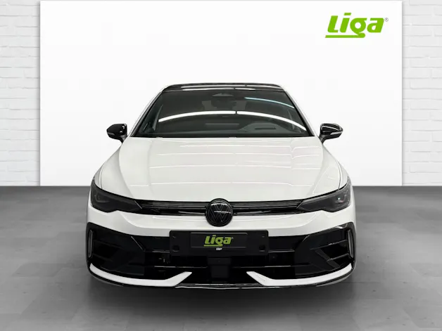 VW Golf VIII 2.0 TSI R DSG 4motion