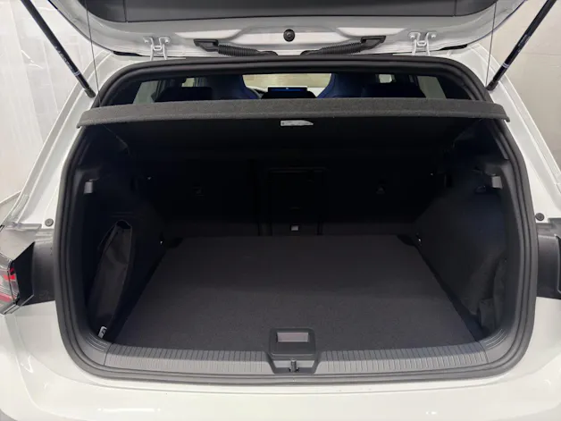 VW Golf VIII 2.0 TSI R DSG 4motion