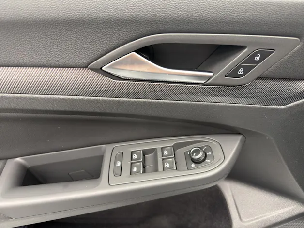 VW Golf VIII 2.0 TSI R DSG 4motion