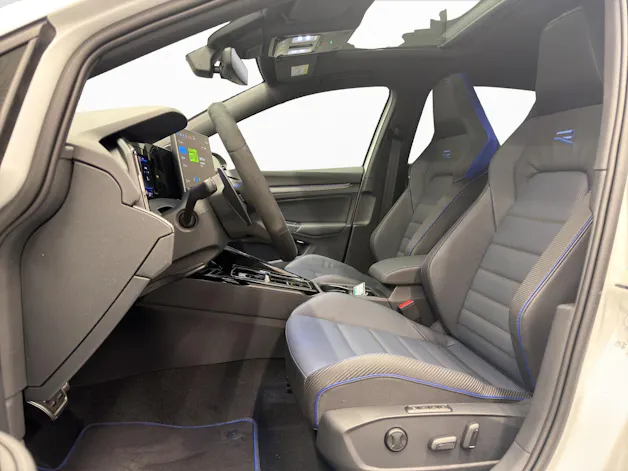 VW Golf VIII 2.0 TSI R DSG 4motion