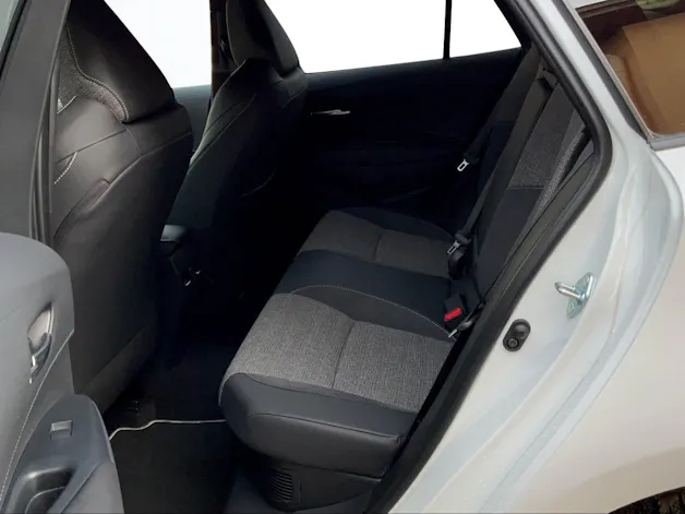 Toyota Corolla Touring Sports 2.0 HSD Swiss Edition
