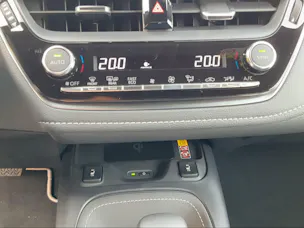 Toyota Corolla Touring Sports 2.0 HSD Swiss Edition