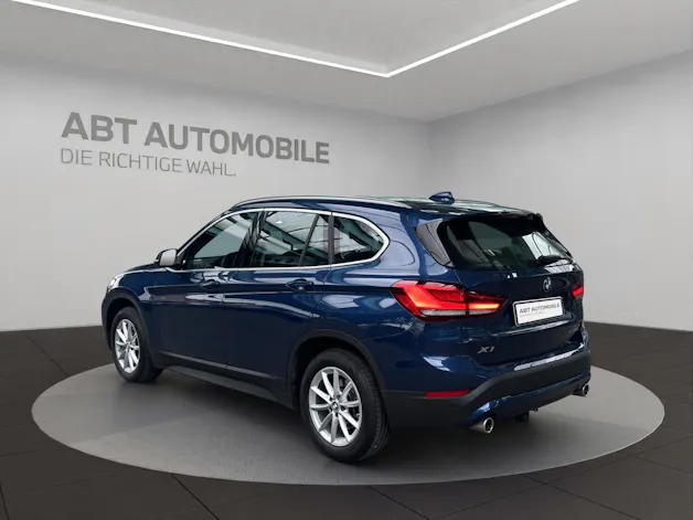 BMW X1 20i xDrive SAG
