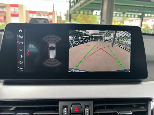 BMW X1 20i xDrive SAG