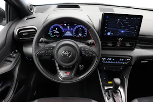 Fahrzeugbild TOYOTA Yaris 1.5 VVT-i HSD GR Sport