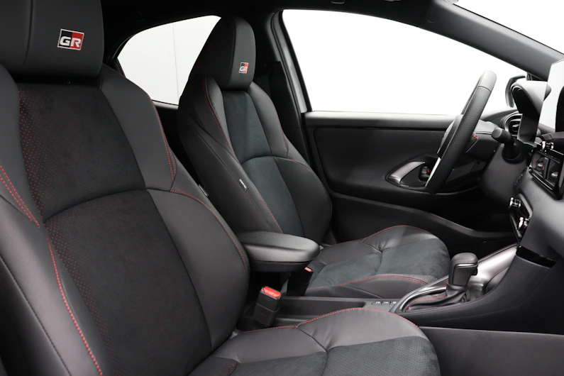 Fahrzeugbild TOYOTA YARIS