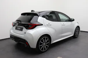 Toyota Yaris 1.5 VVT-i HSD GR Sport