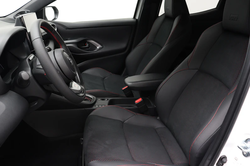 Fahrzeugbild TOYOTA YARIS