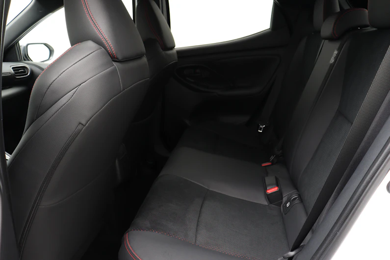 Fahrzeugbild TOYOTA YARIS