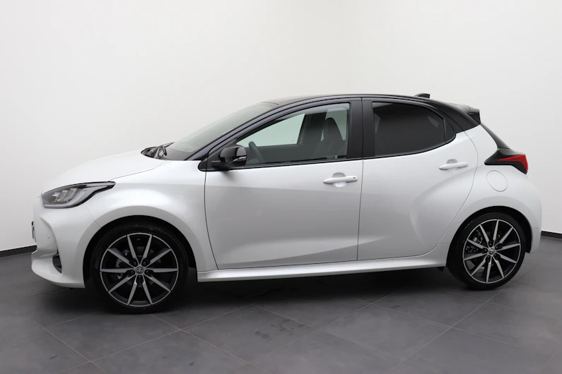 Fahrzeugbild TOYOTA YARIS