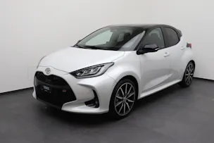 Toyota Yaris 1.5 VVT-i HSD GR Sport