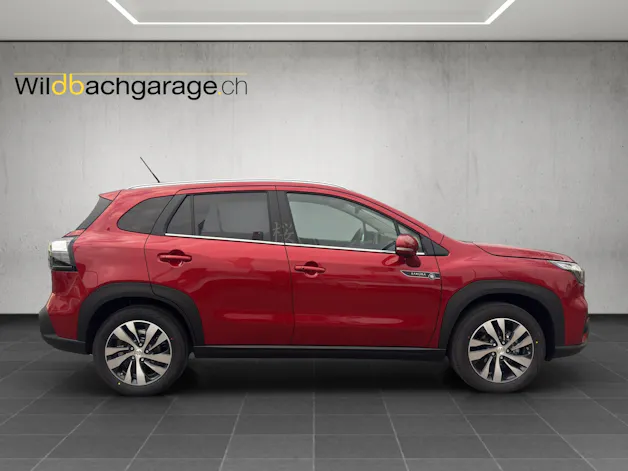 Suzuki S-Cross 1.4 T Sakura Top Hybrid 4x4