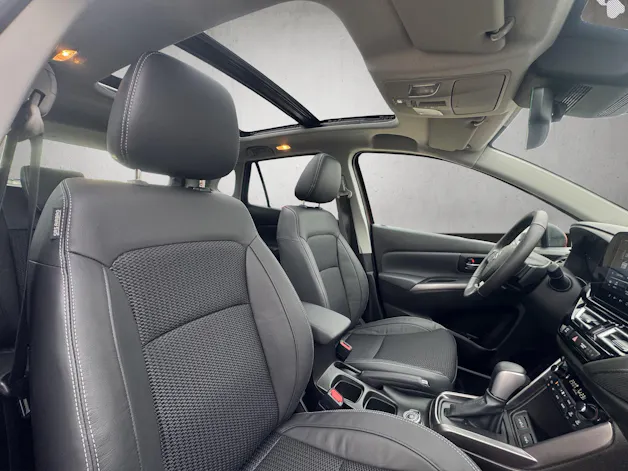Suzuki S-Cross 1.4 T Sakura Top Hybrid 4x4