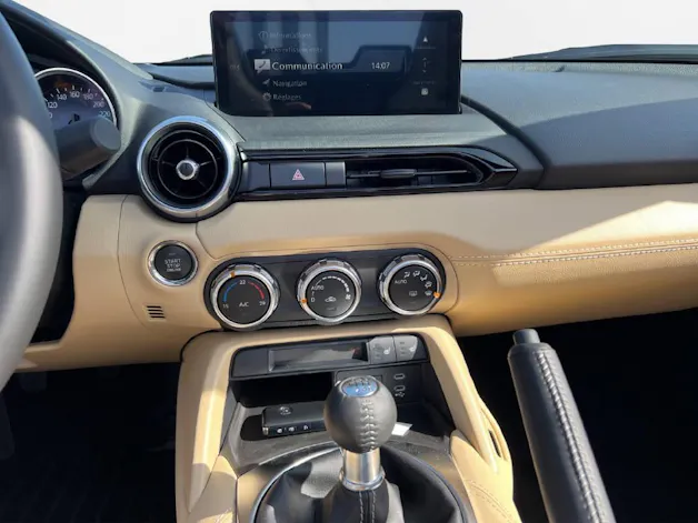 Mazda MX-5 1.5 Kazari