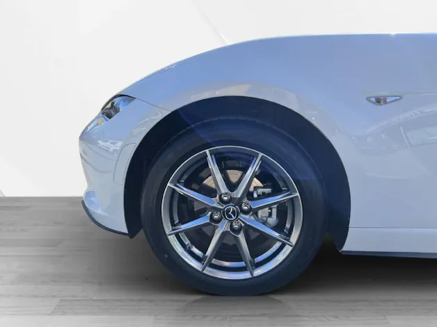 Mazda MX-5 1.5 Kazari