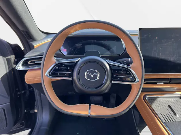 Mazda 6e Takumi Plus