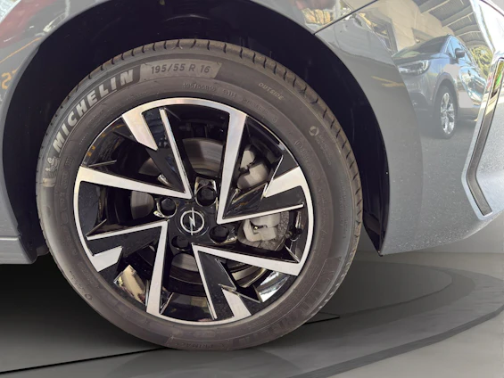 immagine del veicolo 25 immagine del veicolo 25