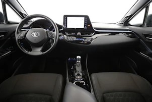 image du véhicule TOYOTA C-HR 2.0 VVTi HSD Trend