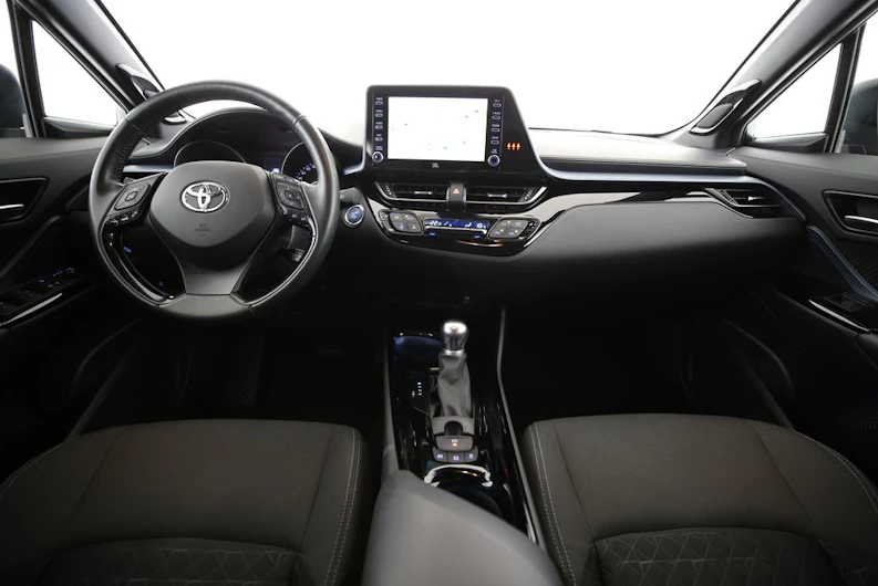 image du véhicule TOYOTA C-HR