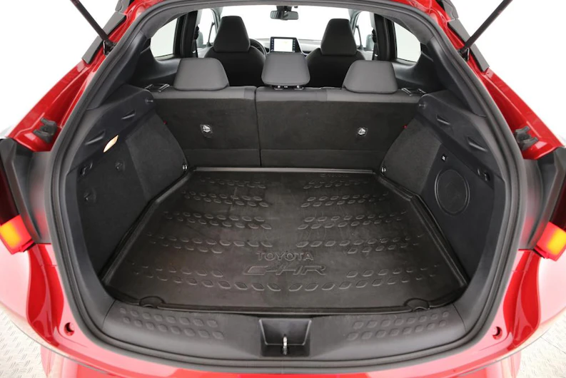 image du véhicule TOYOTA C-HR