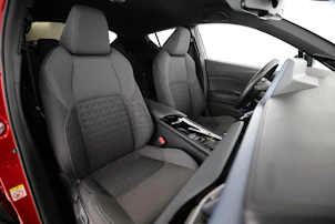 image du véhicule TOYOTA C-HR 2.0 VVTi HSD Trend