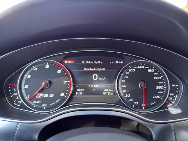 Audi RS6 Avant 4.0 V8 TFSI performance quattro