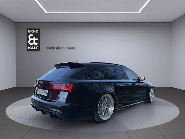 Audi RS6 Avant 4.0 V8 TFSI performance quattro