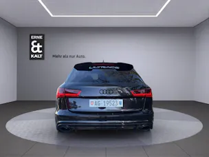 Audi RS6 Avant 4.0 V8 TFSI performance quattro