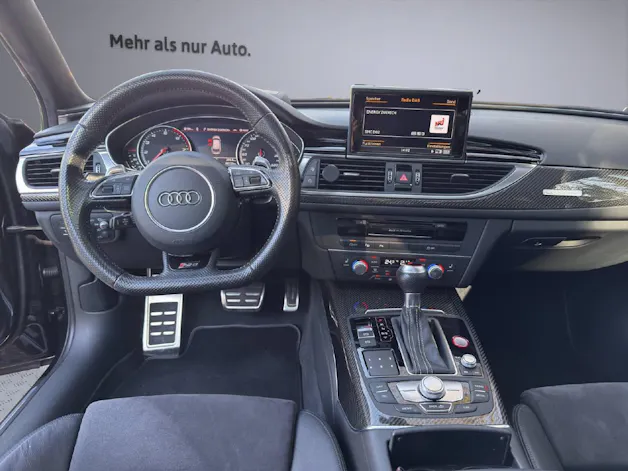 Audi RS6 Avant 4.0 V8 TFSI performance quattro